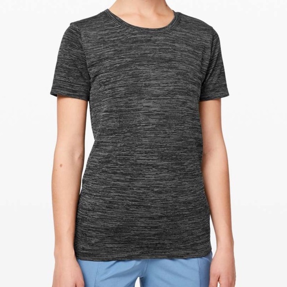 Lululemon Swiftly‎ Tech Short Sleeve (Breeze) *Relaxed Fit Black / White / Black - Picture 8 of 8